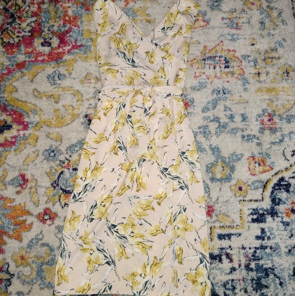 DressForum Floral Dress - Picture 1 of 3